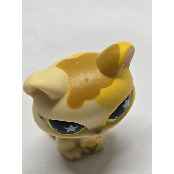 LPS Littlest Pet Shop #832 Cat Yellow Green Star Eyes Licking Authentic - Picture 2 of 8